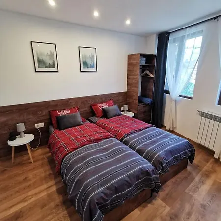 лиловата къща Kalofer