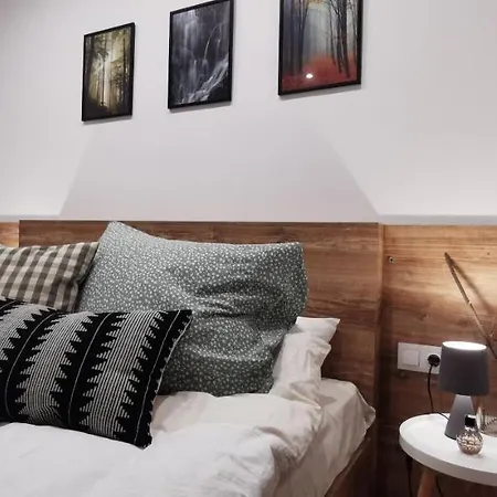 лиловата къща Tatil Evi