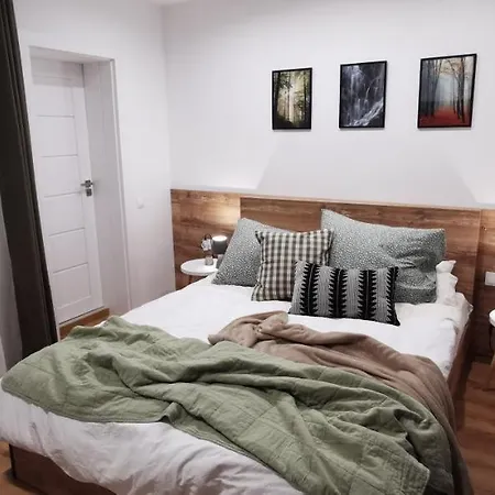 лиловата къща Vakantiehuis *