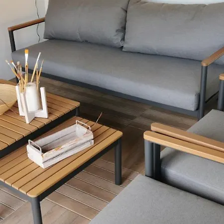 лиловата къща *