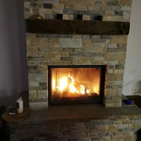 лиловата къща