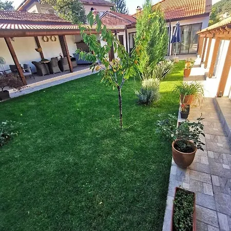 Prázdninový dům лиловата къща