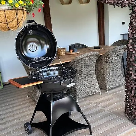 Дом отдыха лиловата къща Калофер