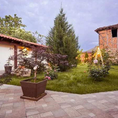 Дом отдыха лиловата къща