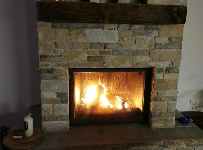 лиловата къща