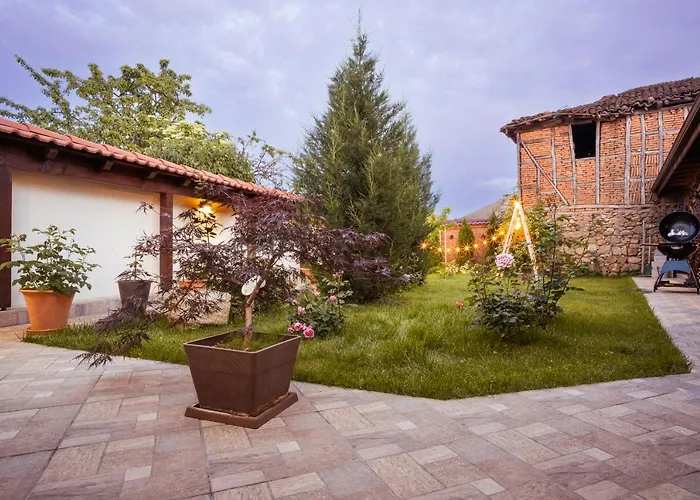 Feriehus лиловата къща